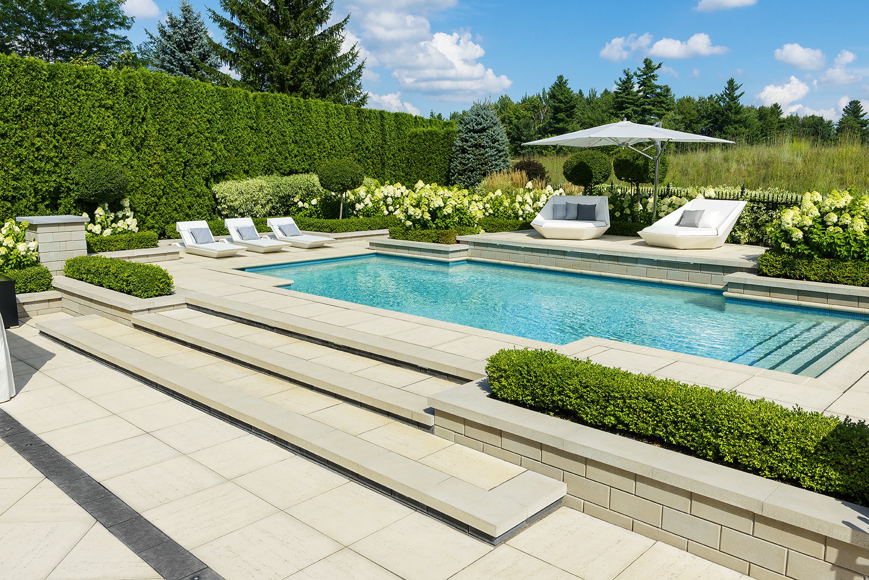 The Top 6 Swimming Pool Trends that are shaping the industry!