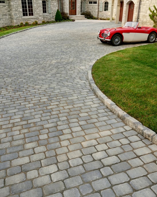 Cobblestone driveway design