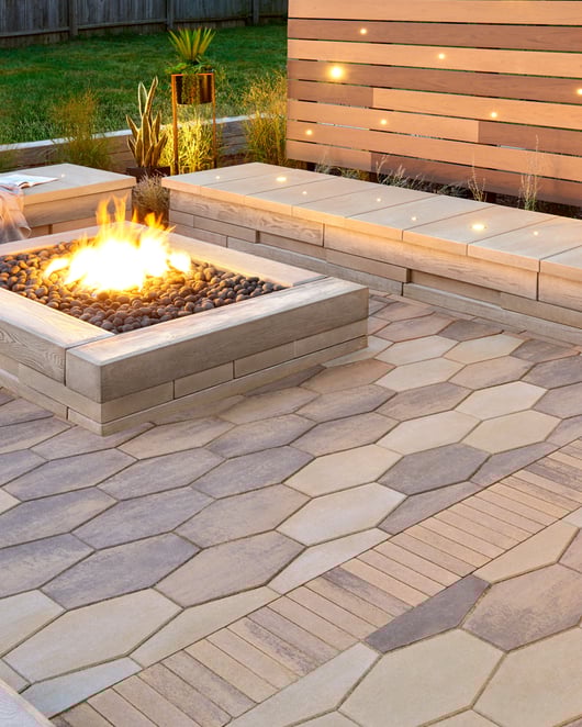 Techo-Bloc's Borealis retaining wall used to build a backyard fire pit