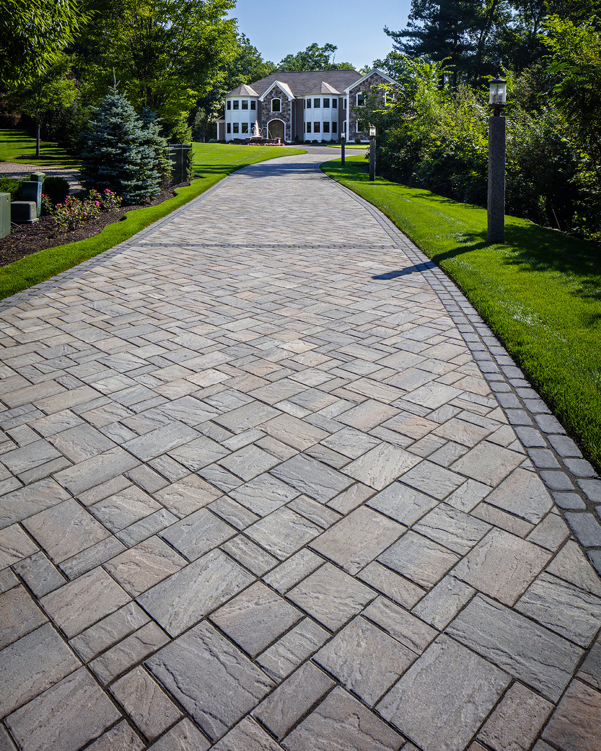 8 Stunning Options For Driveway Pavers   Eva Dalle De Patio A00422 05 002 PPI 