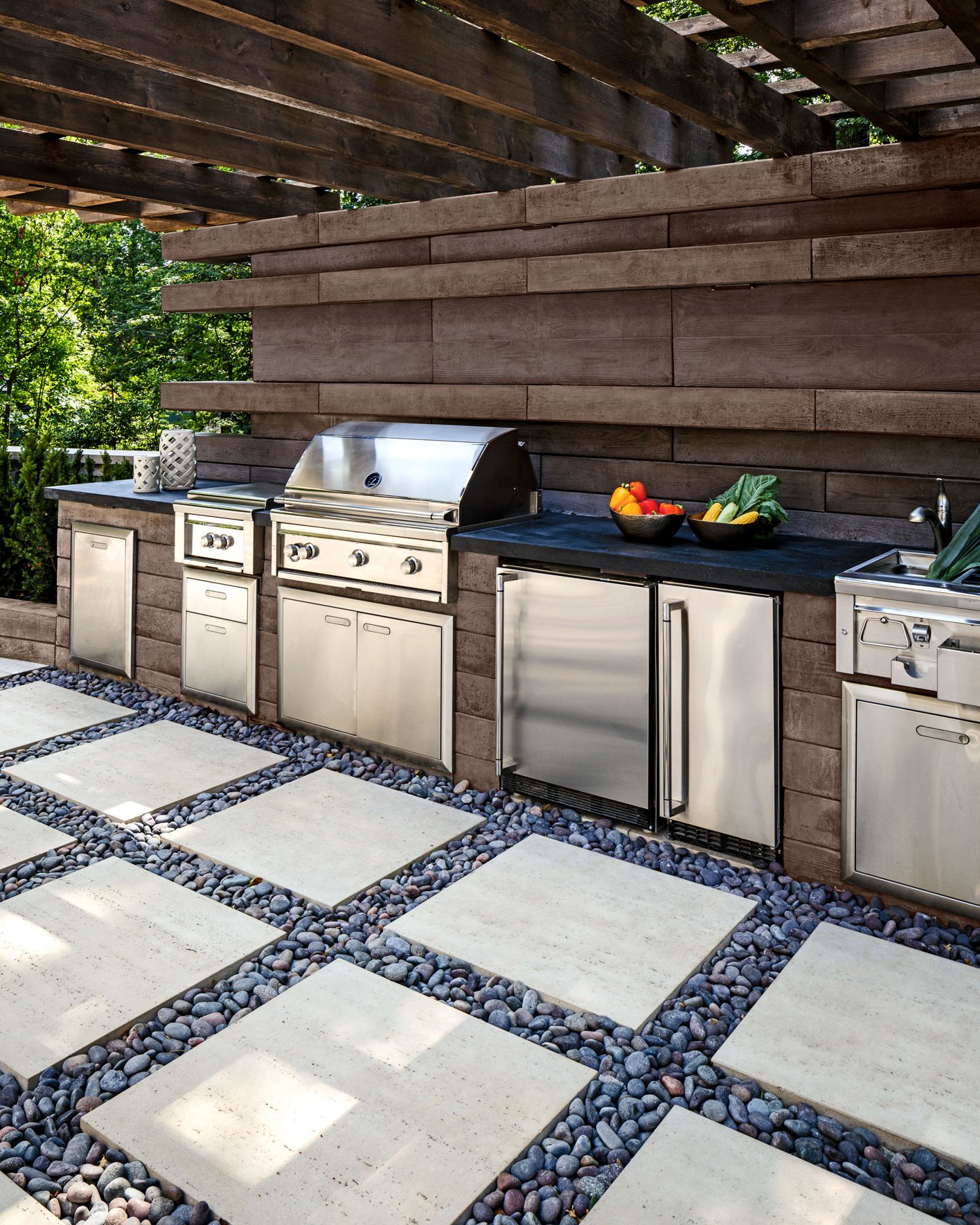 Outdoor Kitchen Countertop Details, Materials, and Ideas to Ponder