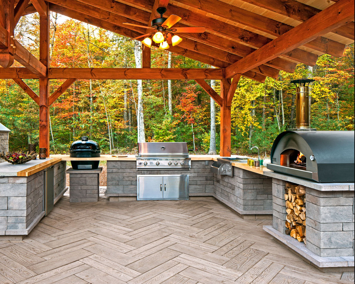 outdoor kitchen design on wood deck