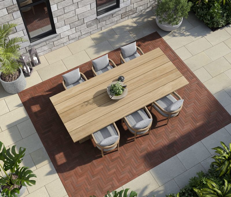 Westmount paver in Merlot with Blu Grande Smooth slab